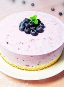 6蓝莓慕斯蛋糕的做法 蓝莓慕斯蛋糕的做法