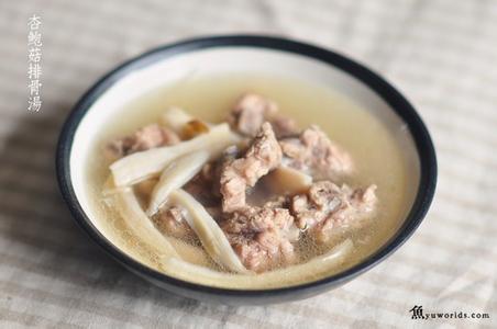 杏鲍菇可以炖排骨汤吗 杏鲍菇排骨汤的做法