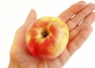 如何挑选苹果又甜又脆 如何挑选苹果