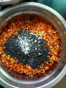 最简单辣椒油的做法 自制辣椒油的做法
