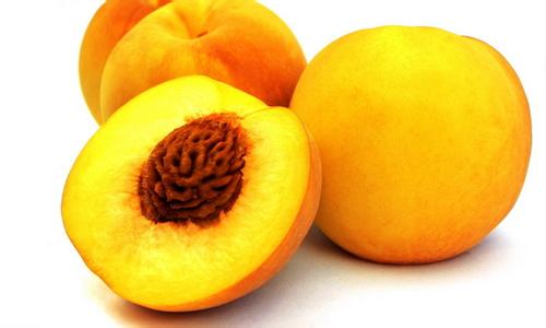 黄桃罐头的营养价值 黄桃的营养价值