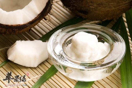 椰子油擦脸毁容 椰子油的副作用