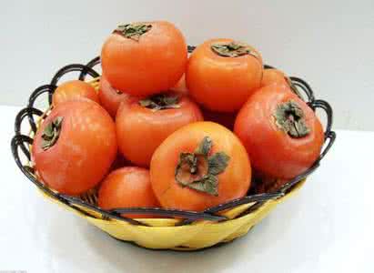 硬柿子的功效与作用 软柿子和硬柿子的区别