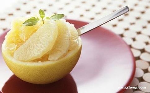 糖尿病人能吃柚子吗 高脂血症病人慎吃柚子