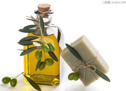 食用橄榄油可以护肤吗 如何食用橄榄油可以降血压