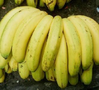 青香蕉怎么自然变黄 青香蕉和黄香蕉哪个更健康