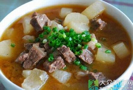 茶树菇炖牛肉汤 萝卜炖牛肉汤要怎么做_萝卜炖牛肉汤的做法步骤