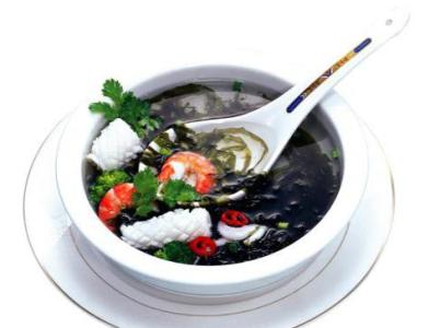 喝一周紫菜汤能减几斤 一周喝三次紫菜汤有防耳聋效果