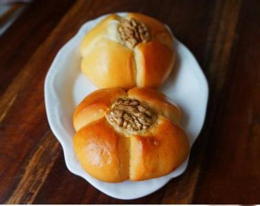 核桃面包的做法 核桃面包可口做法有哪些