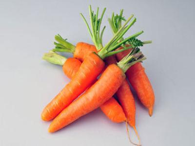 射精有助于缓解感冒 多吃胡萝卜有助于缓解长时间在电脑前的压力