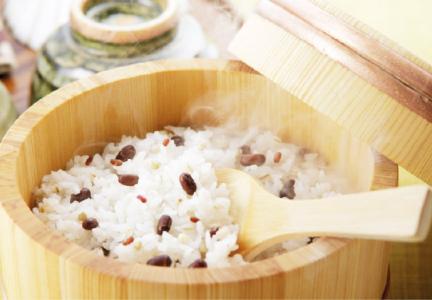 排毒养颜胶囊 减肥王牌薏米食疗方排毒又养颜
