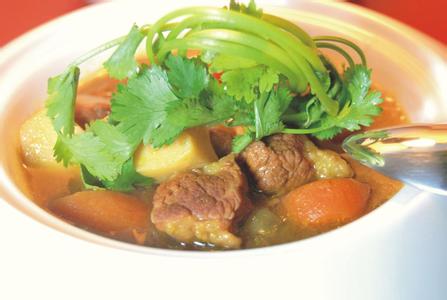 咖喱牛肉汤的做法 咖喱牛肉汤的可口做法