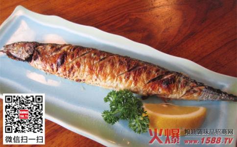 秋刀鱼为什么不能多吃 秋刀鱼是深海鱼吗