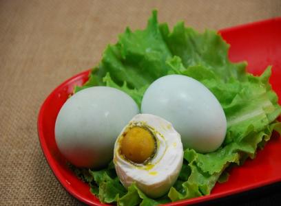 鸭蛋怎么吃最有营养 鸭蛋不能和什么一起吃