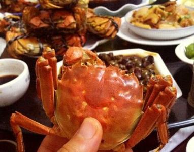 吃螃蟹注意事项 秋季吃螃蟹应该重点注意的几个事项