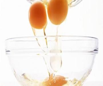 生鸡蛋清的功效与作用 鸡蛋清的作用