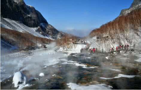 北京泡温泉的好去处 国内十大温泉，寒冷冬季好去处！