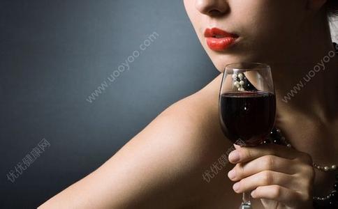 女性喝红酒的最佳时间 女性喝红酒有什么好处