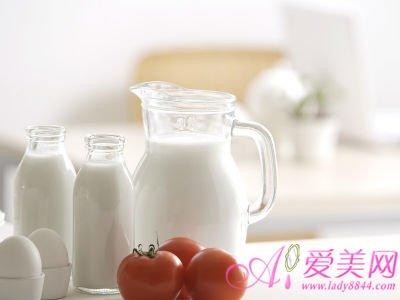 酸奶比牛奶更有营养 牛奶酸奶豆奶营养大PK