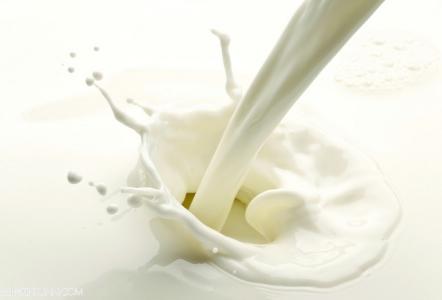 种马文的错误打开方式 六种错误的喝牛奶方式