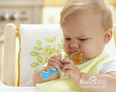 辅食添加原则 怎样给宝宝添加辅食，宝宝添加辅食要遵循六个原则