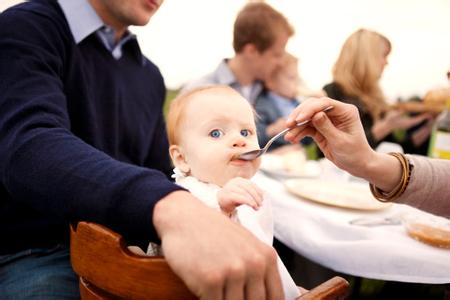 科学安排早餐 如何给宝宝科学安排1日3餐