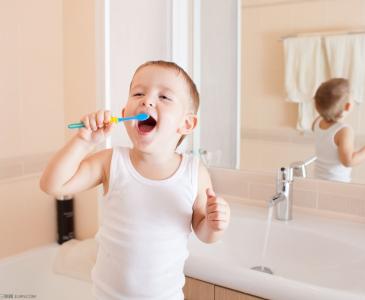 让宝宝爱上刷牙 让宝宝爱上刷牙的小窍门