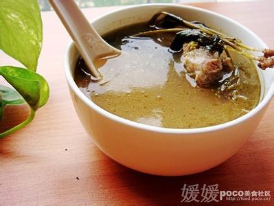 茯苓赤小豆白扁豆薏米 扁豆赤小豆蒜头煲鲫鱼 广东靓汤