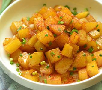 最好吃的蒸土豆的做法 土豆的营养做法