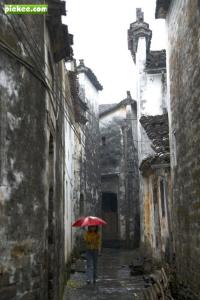 戴望舒的雨巷原文 雨巷的守望