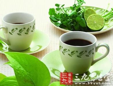 空腹喝绿茶 空腹喝绿茶对肠胃保健不利