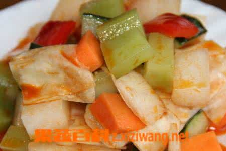 东北泡菜的腌制方法 东北泡菜的制作方法_东北泡菜的腌制方法