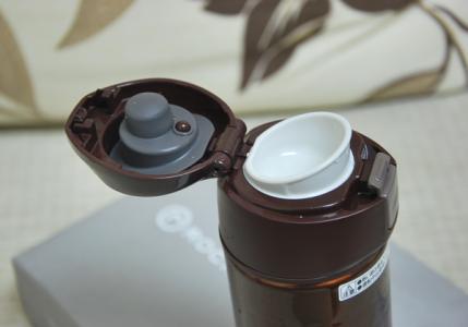 保温杯茶垢怎么去除 保温杯怎么去除茶垢和异味的方法