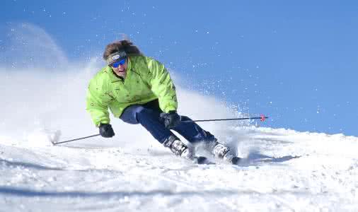 冬季滑雪注意事项 冬季滑雪谨记七注意