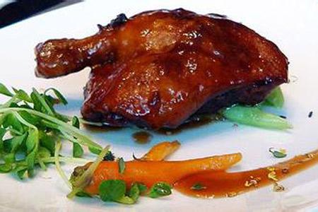 鸭胸肉简单好吃的做法 鸭腿有哪些好吃的做法