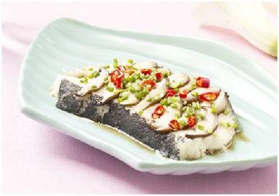 清蒸银鳕鱼的做法 冬菜蒸银鳕鱼的做法