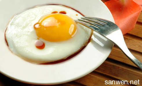 好吃的煎鸡蛋做法视频 好吃可口的煎鸡蛋做法介绍