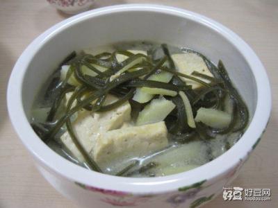 韩式海带土豆汤的做法 土豆海带汤的做法