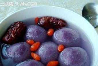 紫薯豆浆 紫薯豆浆黑芝麻馅元宵的做法