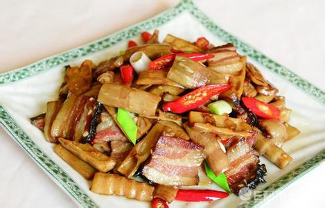 腊肉竹笋的做法 怎么做好吃的竹笋炒腊肉_竹笋炒腊肉的好吃做法