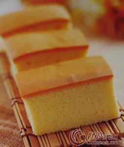 自制蜂蜜小蛋糕的做法 自制蜂蜜蛋糕的做法
