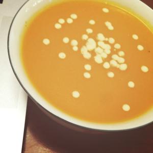 最简单的南瓜汤的做法 奶油南瓜浓汤的做法