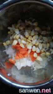 熬银耳汤的步骤 玉米银耳汤的做法步骤_好吃的玉米银耳汤怎么做
