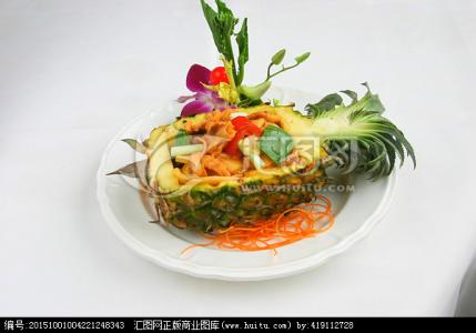 健康饮食：菠萝入菜让菜肴更清香可口