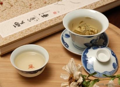 白茶的功效与作用 白茶的食疗功效与作用