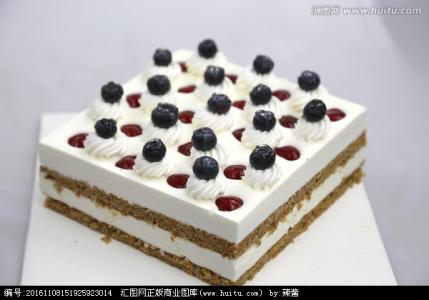 蓝莓奶油蛋糕 蓝莓奶油蛋糕要如何做_蓝莓奶油蛋糕的做法步骤