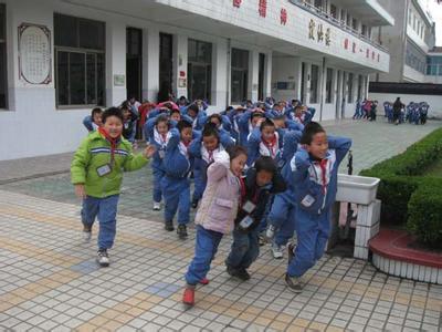 小学防震减灾应急预案 小学防震减灾的应急预案