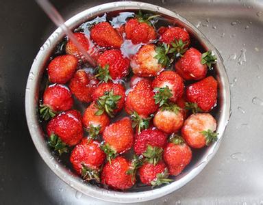 草莓怎么洗才干净 草莓怎么洗