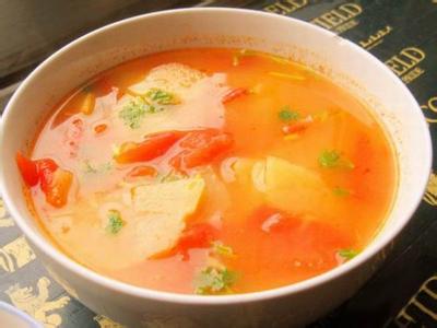 西红柿土豆汤的做法 西红柿土豆汤怎么做才好吃_西红柿土豆汤的做法