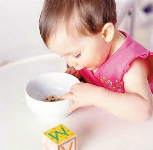 一岁宝宝吃什么最营养 一周岁宝宝吃什么好